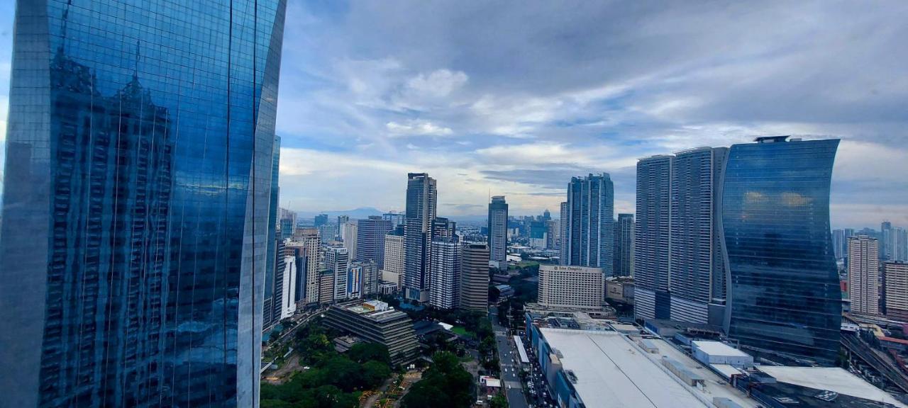 Spacious Studios Mandaluyong Buitenkant foto