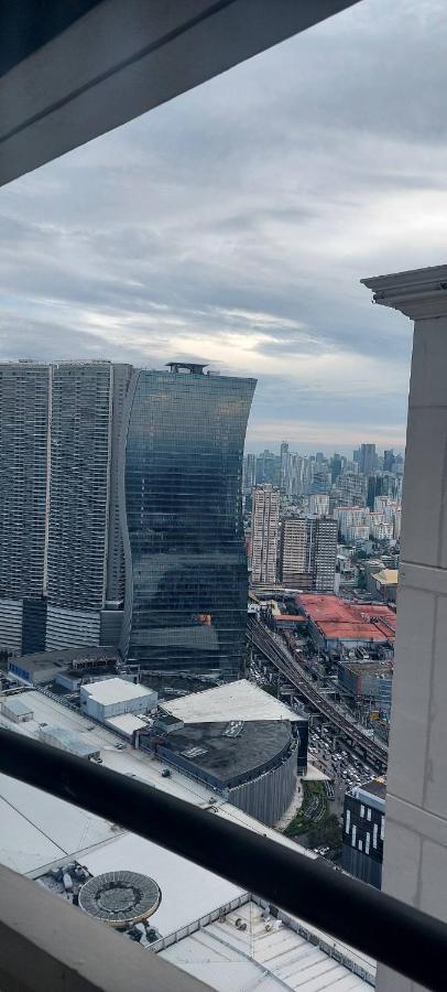 Spacious Studios Mandaluyong Buitenkant foto