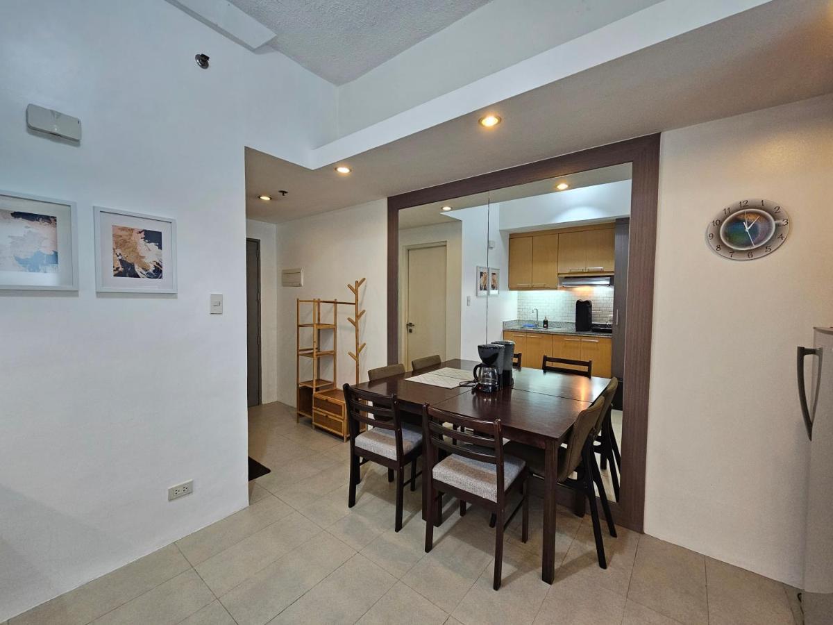 Spacious Studios Mandaluyong Buitenkant foto
