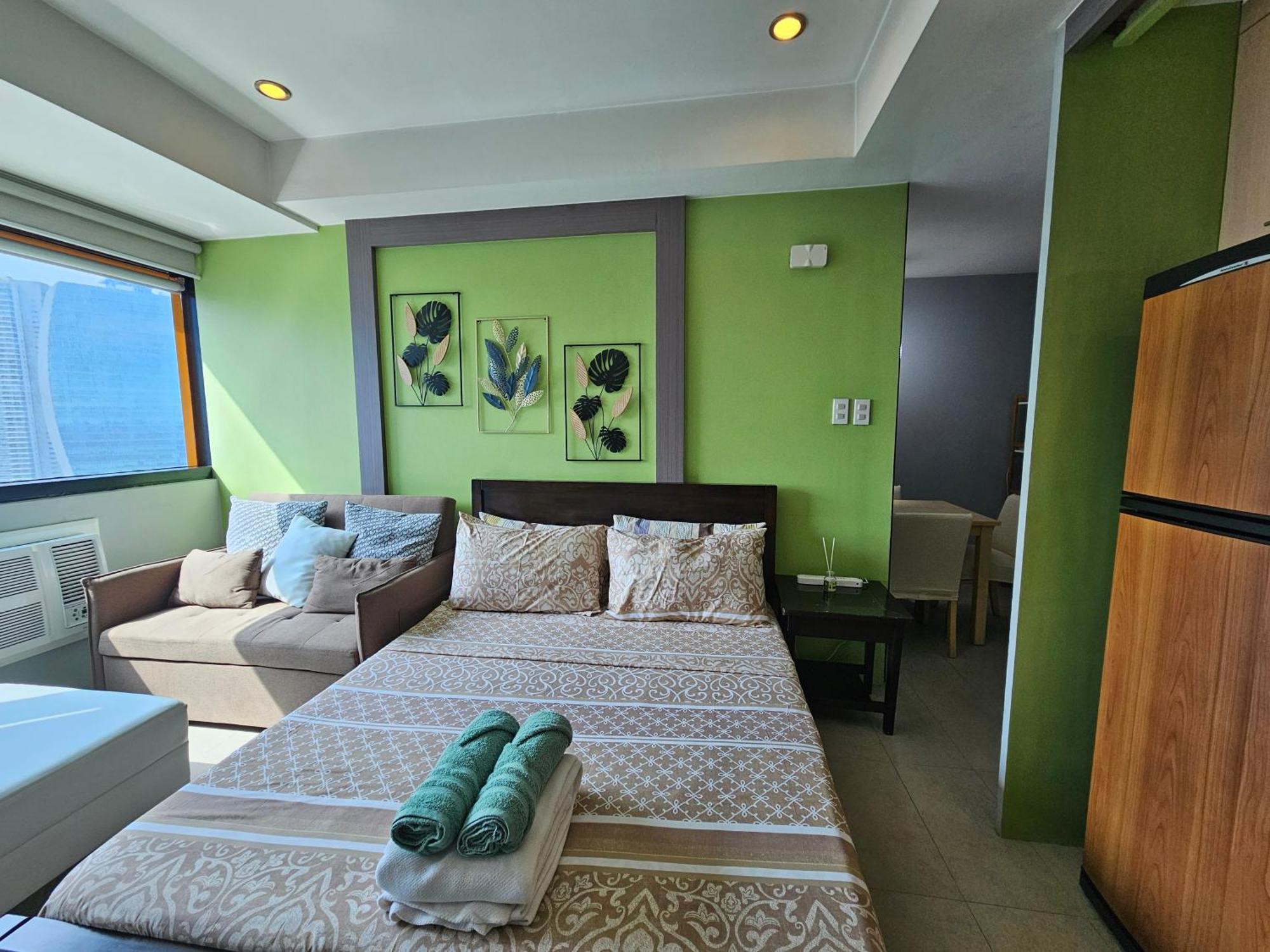 Spacious Studios Mandaluyong Buitenkant foto